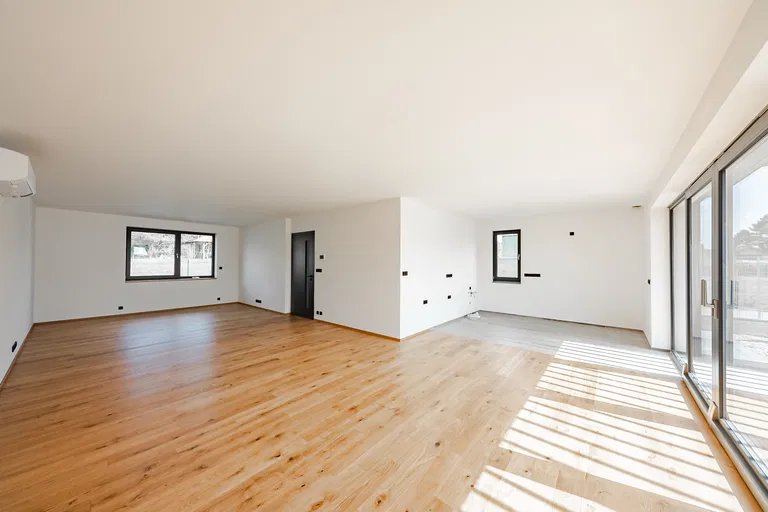 Dubová, Nový Vestec - Praha-východ | Sale, House, Four-bedroom (5+kk), 209 m²