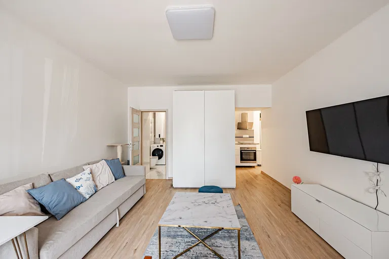 U Plynárny, Michle - Praha 10 | Predaj, Byt, 1-izbový, 36 m²