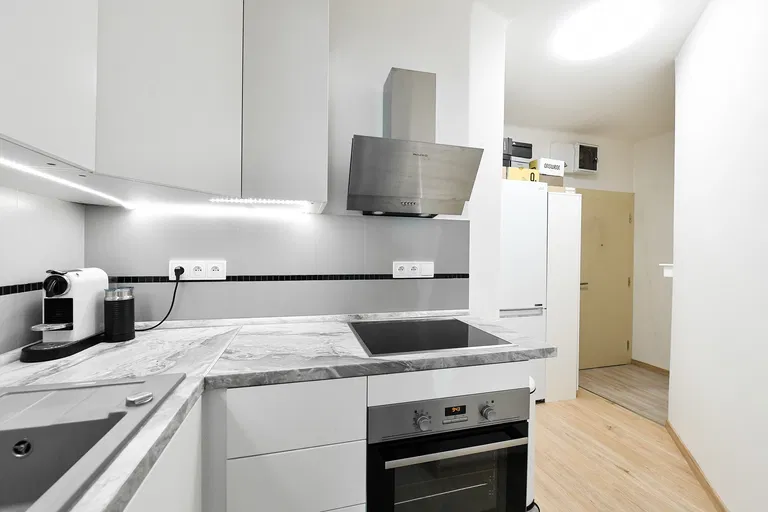 U Plynárny, Michle - Praha 10 | Predaj, Byt, 1-izbový, 36 m²