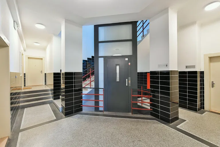 U Plynárny, Michle - Praha 10 | Predaj, Byt, 1-izbový, 36 m²