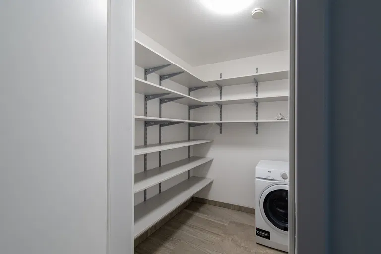 Továrenská, Staré Mesto - Bratislava I | Prenájom, Byt, 3-izbový, 98 m²