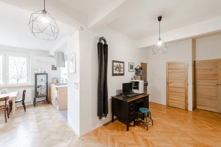 Ruská, Vršovice - Prague 10 | Sale, Apartment, One-bedroom (2+kk), 98 m²