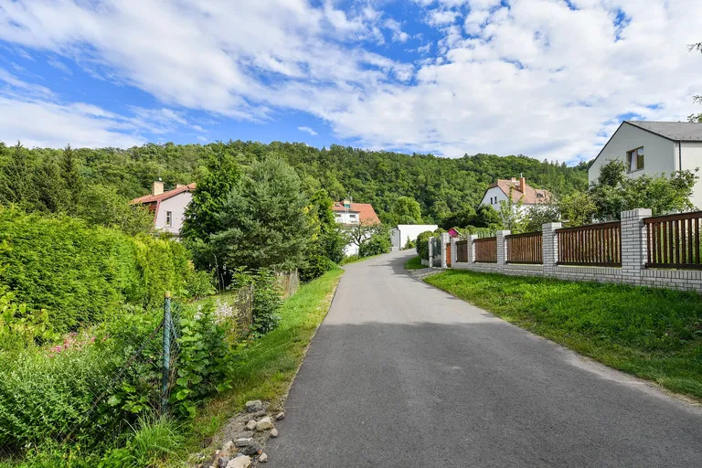Pokojná, Dejvice - Praha 6 | Predaj, Pozemok, 710 m²