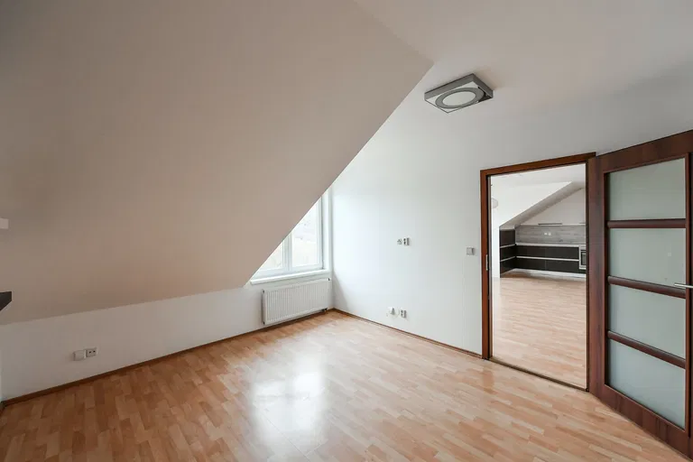Roztocká, Sedlec - Praha 6 | Predaj, Byt, 4-izbový, 90 m²