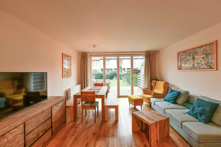 Solidarity, Strašnice - Prague 10 | Sale, Apartment, Three-bedroom (4+kk), 127 m²