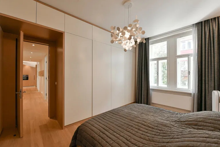 Záhřebská, Vinohrady - Prague 2 | Sale, Apartment, Three-bedroom (4+kk), 204 m²