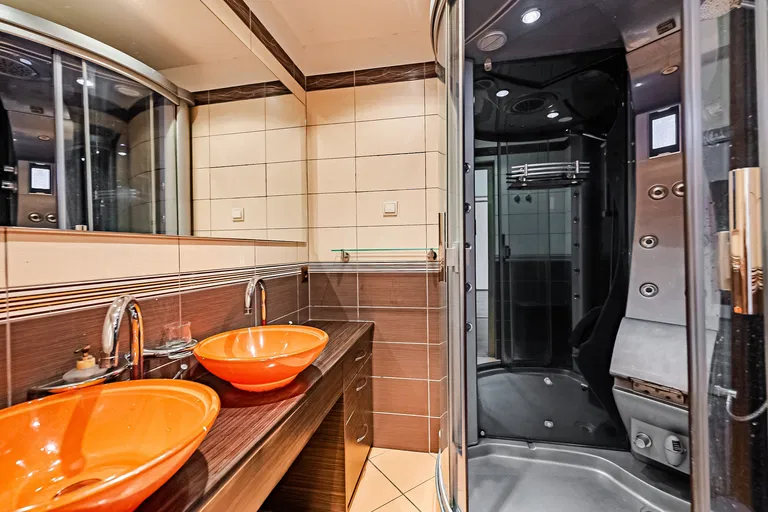 Sokolovská, Libeň - Praha 9 | Predaj, Byt, 2-izbový, 68 m²