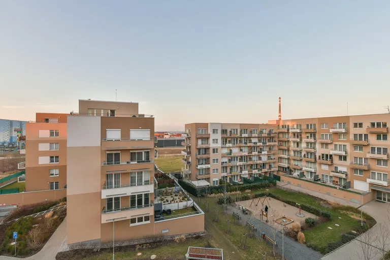 Modenská, Horní Měcholupy - Prague 10 | Sale, Apartment, One-bedroom (2+kk), 75 m²