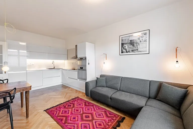 Kamenická, Holešovice - Prague 7 | Sale, Apartment, One-bedroom (2+kk), 47 m²