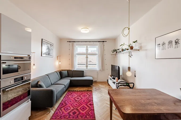 Kamenická, Holešovice - Prague 7 | Sale, Apartment, One-bedroom (2+kk), 47 m²