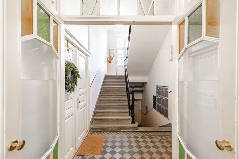 Kamenická, Holešovice - Prague 7 | Sale, Apartment, One-bedroom (2+kk), 47 m²
