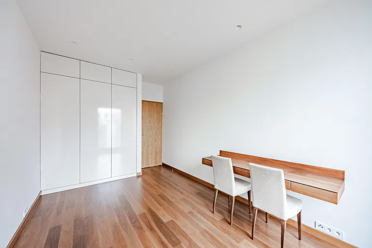 Korunní, Vinohrady - Prague 10 | Sale, Apartment, Two-bedroom (3+kk), 88 m²