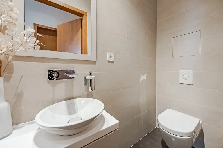 Korunní, Vinohrady - Prague 10 | Sale, Apartment, Two-bedroom (3+kk), 88 m²