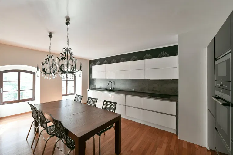 Šaldova, Karlín - Praha 8 | Predaj, Byt, 3-izbový, 140 m²