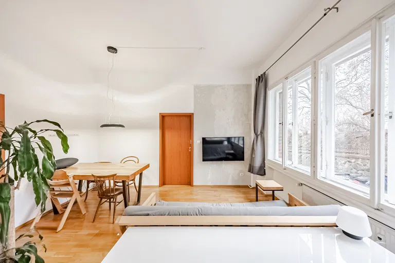 Rybalkova, Vršovice - Prague 10 | Sale, Apartment, One-bedroom (2+kk), 56 m²