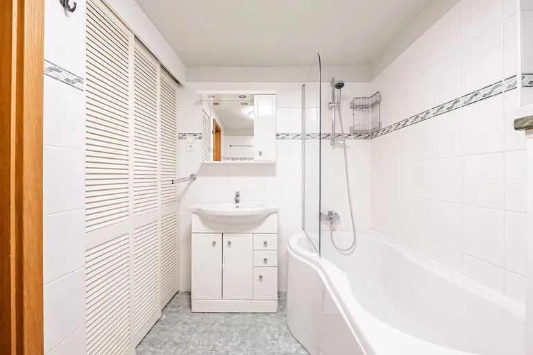 U lužického semináře, Malá Strana - Praha 1 | Predaj, Byt, 4-izbový, 70 m²