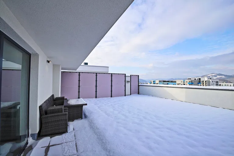 Komenského, Žilina - Žilina | Rent, Apartment, Three-bedroom (4+1), 258 m²
