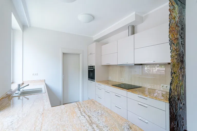 Mudroňova, Staré Mesto - Bratislava I | Rent, Apartment, Four-bedroom (5+1), 246 m²
