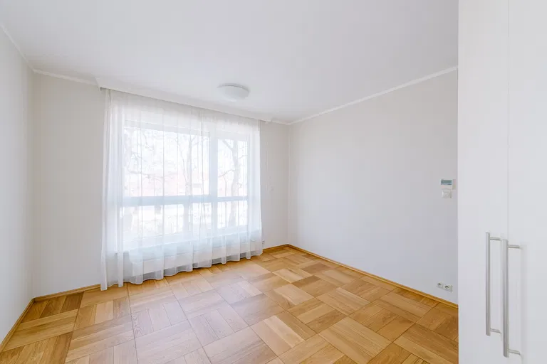 Mudroňova, Staré Mesto - Bratislava I | Rent, Apartment, Four-bedroom (5+1), 246 m²