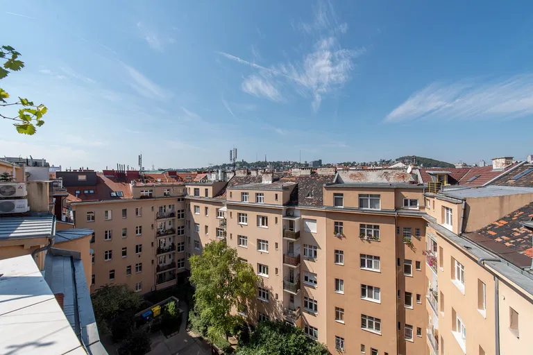 Bjornsonova, Staré Mesto - Bratislava I | Prenájom, Byt, 3-izbový, 124 m²