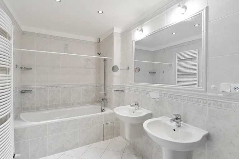 Pod Valem II, Průhonice - Praha-západ | Sale, House, Five-bedroom (6+kk), 309 m²