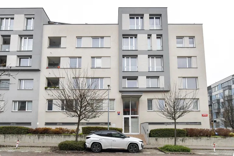 Trmická, Prosek - Prague 9 | Sale, Apartment, Studio (1+kk), 46 m²