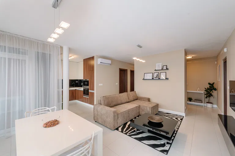 Staré Grunty, Karlova Ves - Bratislava IV | Prenájom, Byt, 2-izbový, 68 m²