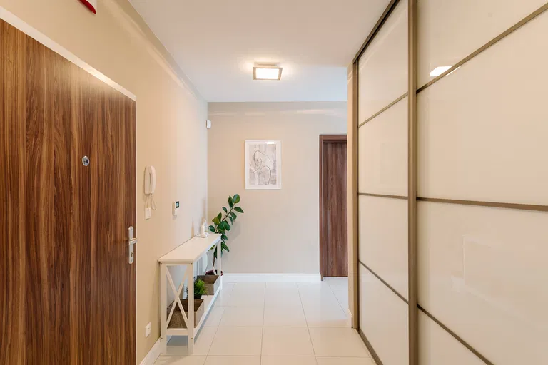 Staré Grunty, Karlova Ves - Bratislava IV | Prenájom, Byt, 2-izbový, 68 m²