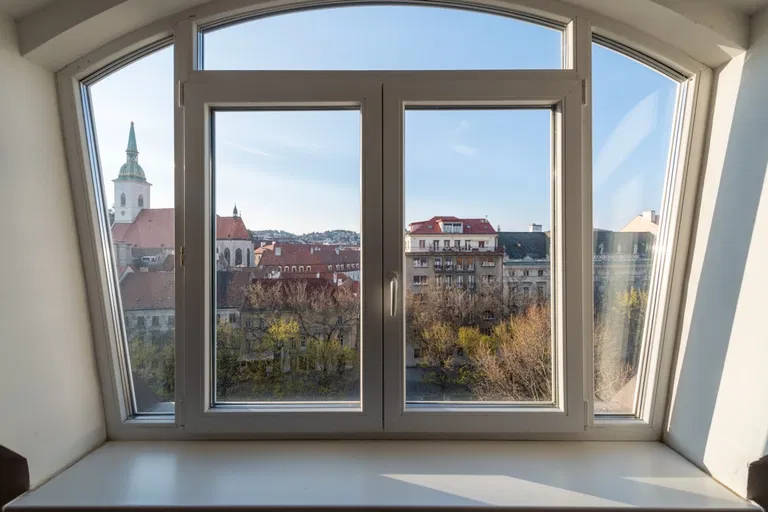 Hviezdoslavovo námestie, Staré Mesto - Bratislava I | Rent, Apartment, Two-bedroom (3+kk), 125 m²