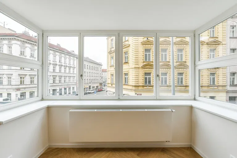Londýnská, Vinohrady - Prague 2 | Sale, Apartment, One-bedroom (2+kk), 70 m²
