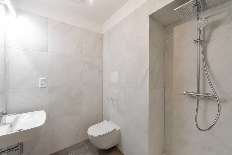 Londýnská, Vinohrady - Prague 2 | Sale, Apartment, One-bedroom (2+kk), 70 m²