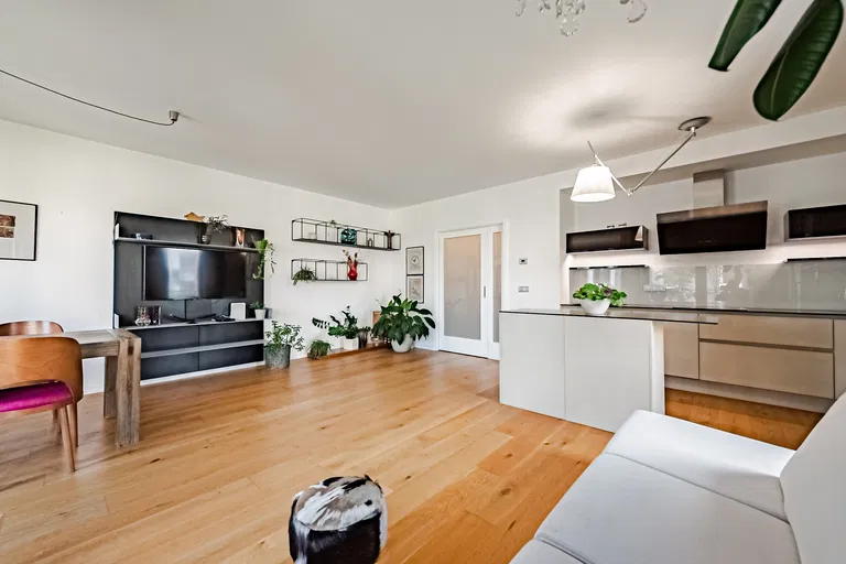 Menclova, Libeň - Praha 8 | Predaj, Byt, 3-izbový, 112 m²