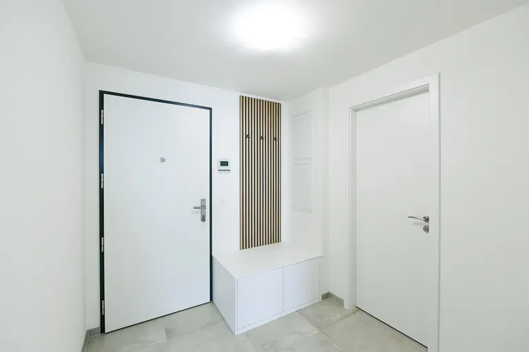 Mezi vodami, Modřany - Prague 4 | Sale, Apartment, One-bedroom (2+kk), 67 m²