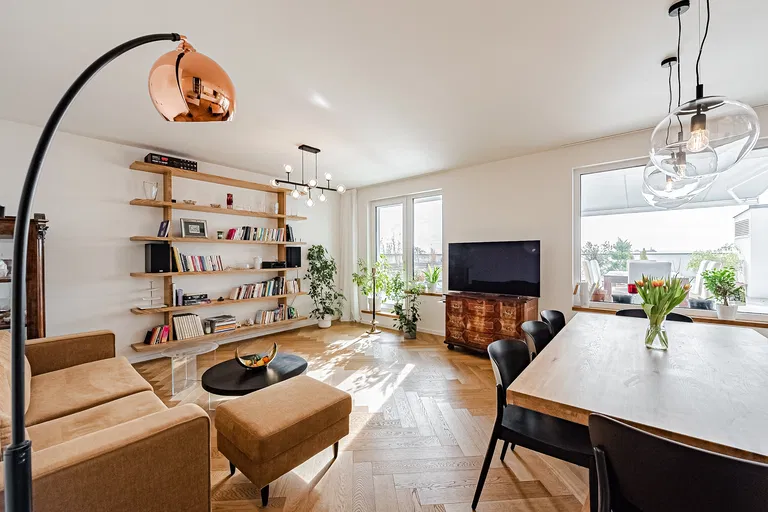 Zvěřinova, Strašnice - Praha 3 | Predaj, Byt, 3-izbový, 219 m²
