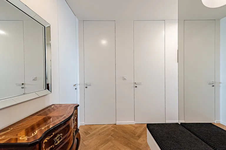 Zvěřinova, Strašnice - Praha 3 | Predaj, Byt, 3-izbový, 219 m²