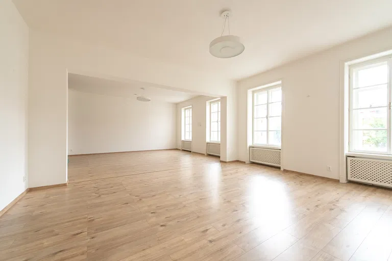 Gorkého, Staré Mesto - Bratislava I | Prenájom, Byt, 4-izbový, 220 m²