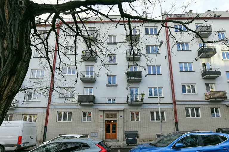 Náměstí 14. října, Smíchov - Prague 5 | Sale, Apartment, One-bedroom (2+kk), 70 m²