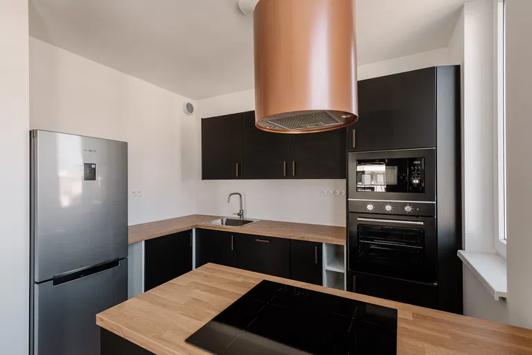 Zuzany Chalupovej, Petržalka - Bratislava V | Prenájom, Byt, 3-izbový, 73 m²