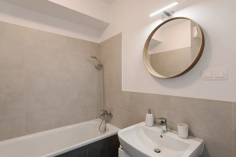 Zuzany Chalupovej, Petržalka - Bratislava V | Prenájom, Byt, 3-izbový, 73 m²