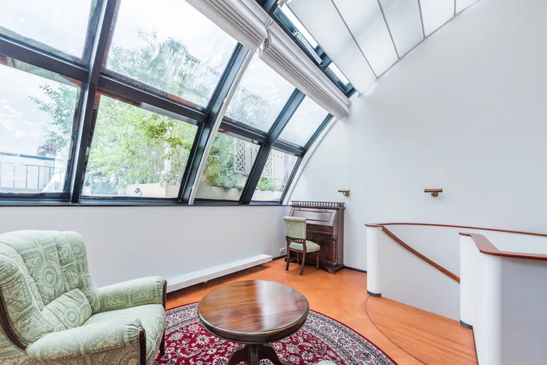 Hradecká, Vinohrady - Prague 3 | Sale, Apartment, Three-bedroom (4+1), 280 m²