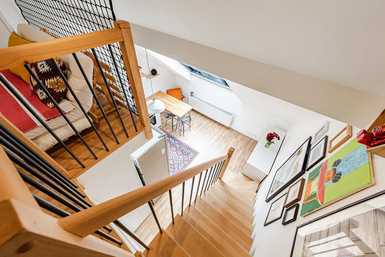 28. pluku, Vršovice - Prague 10 | Sale, Apartment, One-bedroom (2+kk), 46 m²