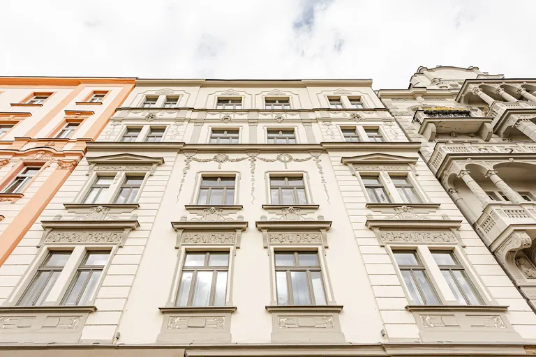 28. pluku, Vršovice - Prague 10 | Sale, Apartment, One-bedroom (2+kk), 46 m²