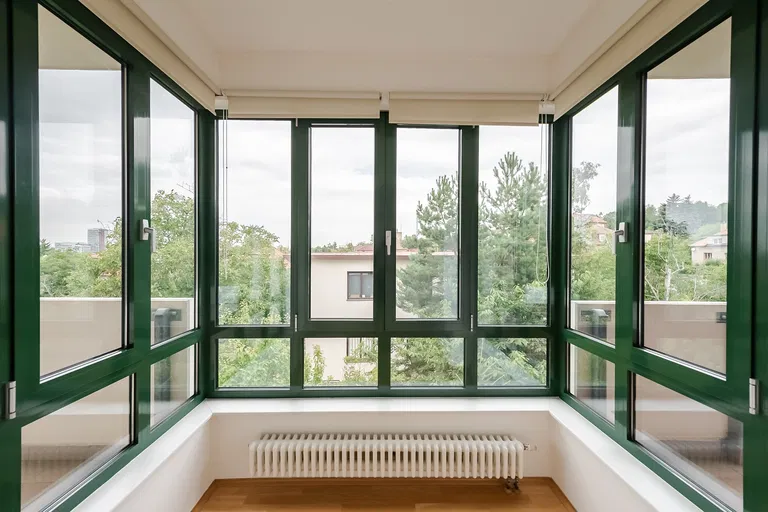 U Kříže, Jinonice - Praha 5 | Predaj, Byt, 4-izbový, 153 m²