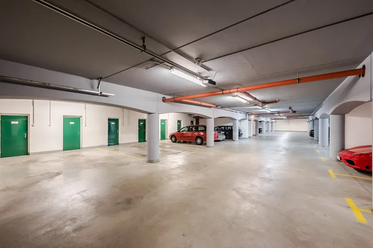 U Kříže, Jinonice - Praha 5 | Predaj, Byt, 4-izbový, 153 m²