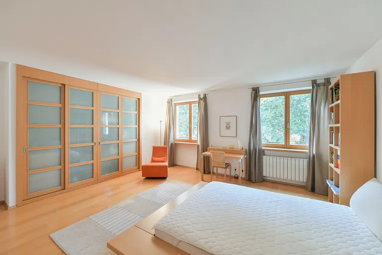 Gončarenkova, Braník - Prague 4 | Sale, Apartment, One-bedroom (2+kk), 90 m²