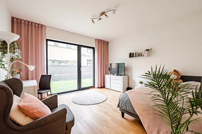 Kloudova, Jinonice - Praha 5 | Prenájom, Byt, 4-izbový, 106 m²