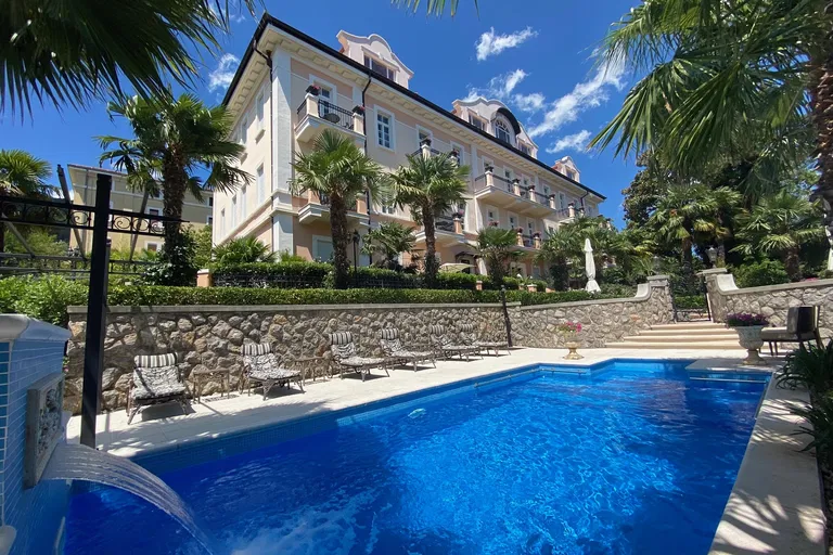 Chorvátsko, Istria - Opatija | Predaj, Byt, 3-izbový, 197 m²