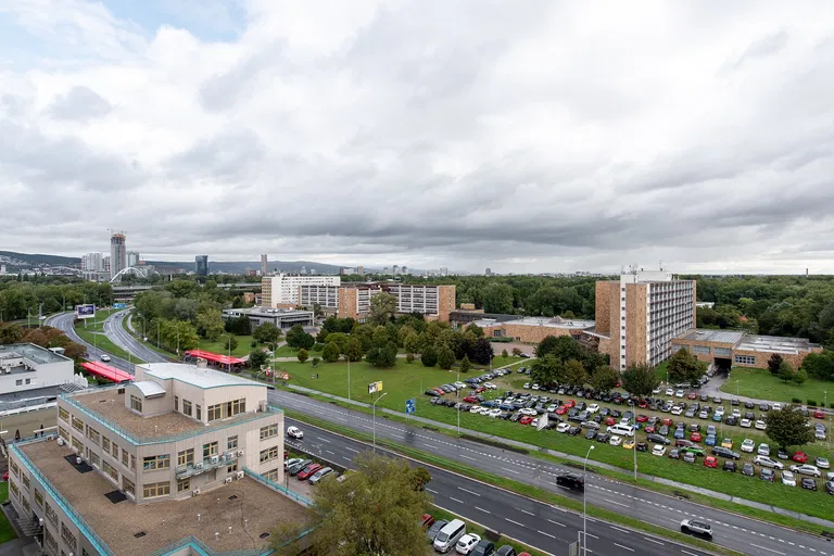 Mamateyova, Petržalka - Bratislava V | Predaj, Byt, 3-izbový, 69 m²