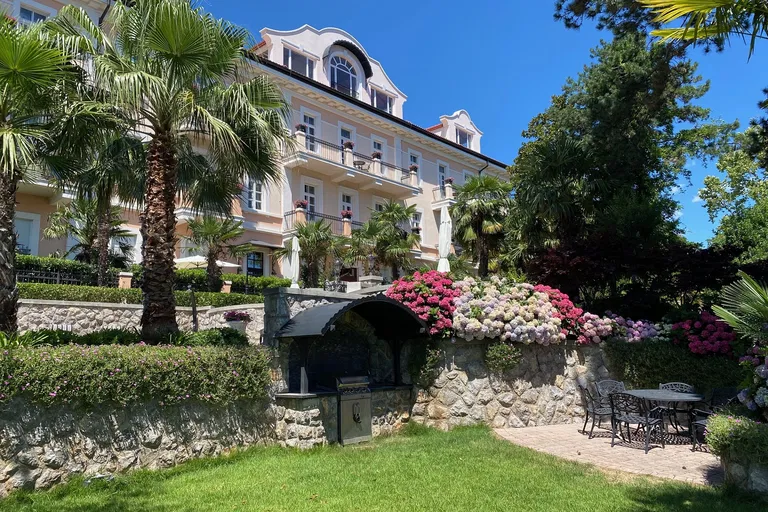 Chorvátsko, Istria - Opatija | Predaj, Byt, 3-izbový, 197 m²