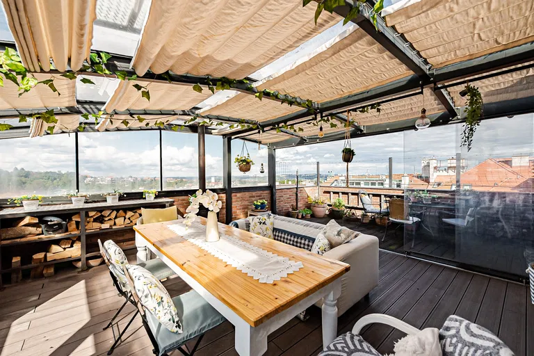 Za Pohořelcem, Střešovice - Praha 6 | Predaj, Byt, 4-izbový, 177 m²